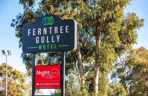 Ferntree Gully Hotel | Nightcap at Ferntree Gully Hotel Motel