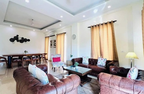 New Delhi Hotel | Nik Banquet Hall Chhatarpur Delhi