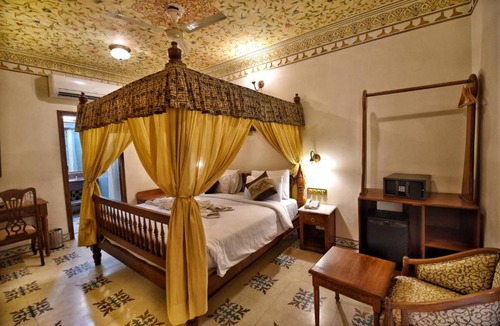 Bani Park Resort | Nirbana Palace - A Heritage Hotel and Spa