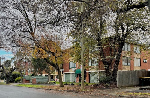 Flemington Apartment | NOT AVAIALBLE