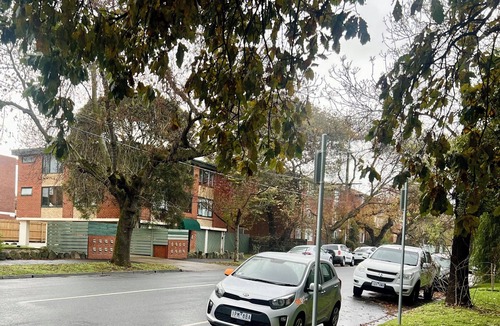Flemington Apartment | NOT AVAIALBLE