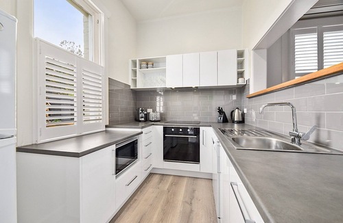 Launceston CBD Cottage | Number 9 on Avalon in Launceston.