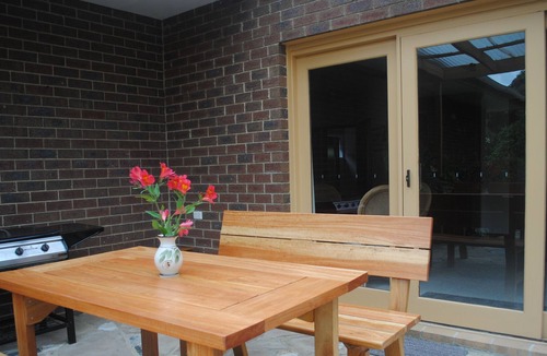 Foster Cottage | Oaklane Retreat - escape to country bliss