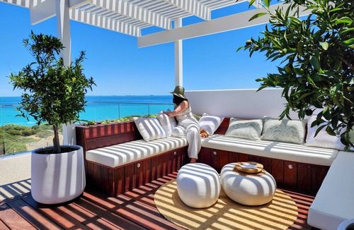 North Coogee Apartment | Ocean Front Penthouse Experience
