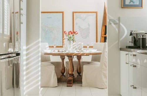 Devonport Apartment | ONE Luxury Apartment