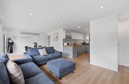 Orford House | Orford Waterfront Cottage