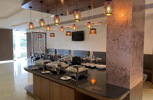 Suluru Hotel | Orion Tree Hotel Sullurupeta