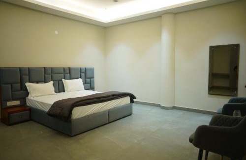 Ludhiana Hotel | OVEL Hotel & RESORT