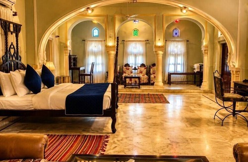 Malpura Hotel | Pachewar Garh Fort