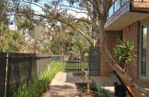Pascoe Vale South House | Pascoe Vale South, Vic, Australia stay with Domi
