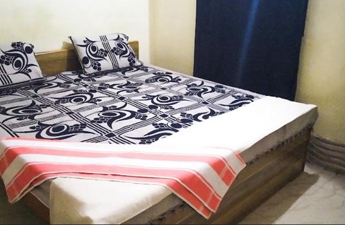 Etmadpur House | Paying R.B guesthouse