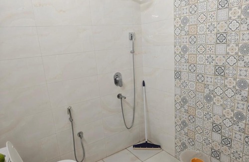 Gurugram Apartment | Peaceful atmosphere, a place to spend time