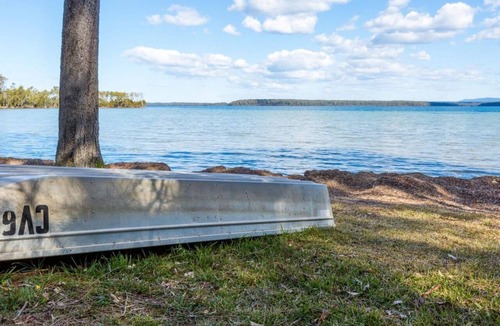 Sanctuary Point House | Peaceful Waterfront by Book Jervis Bay - wheelchair accessible - Stunning Location for Family Holiday