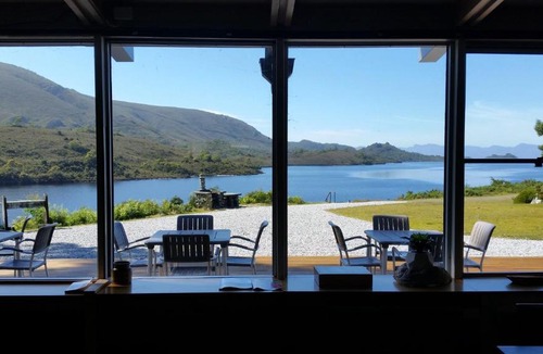 Strathgordon Hotel | Pedder Wilderness Lodge