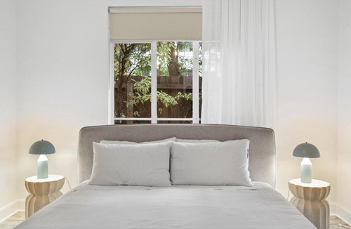 St Kilda West Apartment | Poolside Art Deco Apartment in St Kilda West