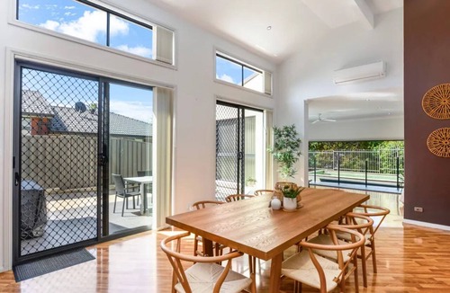Vincentia House | Poolside Oasis by Experience Jervis Bay