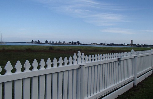 Port Albert House | Port Albert Holiday House, great for families, with an awesome water view.