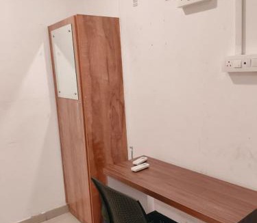 Kakkanad Hotel | POSH Residency