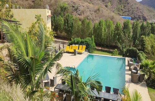 Bedla House | Premium Poolside Luxury Suite Nature Retreat