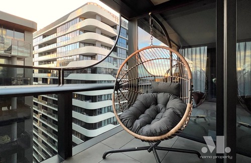 Melbourne Apartment | Prestige Opéra 5bed Penthouse w/Albert Park Lake & City Skyline Views