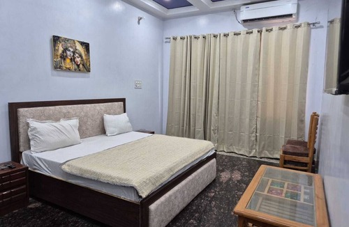Meerut Hotel | Prince Hotel