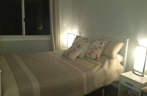 Sutton Forest Bed & Breakfast | Private, cosy queen room w ensuite (pet friendly)