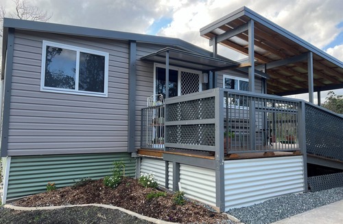 Glenthorne Cottage | Private Couples Retreat, Relax and Recharge!