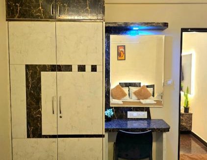 Sector 2 Apartment | Purple Door - Luxurious 1 BHK