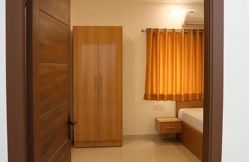 Tiruvallur Hotel | PY OLLIV Chennai THIRUVALLUR