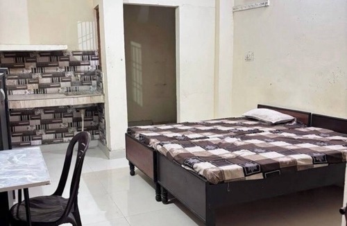 Ghatampur Cabin | Quaint 1-bedroom lodge in peaceful Ghatampur perfect for getaway