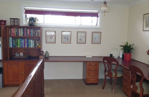 Forest Hill Bed & Breakfast | Quality B & B close to Blackburn Lake in Melbourne's Eastern Suburbs