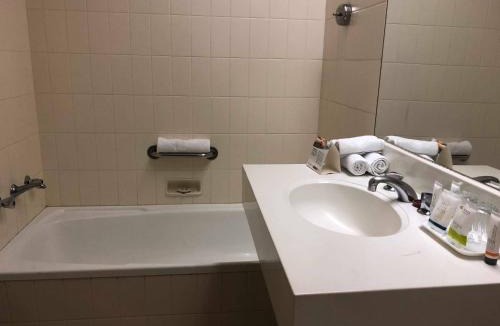 East Perth Hotel | Quality Hotel Ambassador Perth