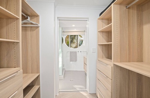 Nambucca Heads Apartment | Quayside -Bring the boat, tie it up at your own private jetty.