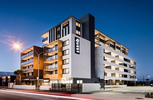 Robina Apartment | Quest Robina