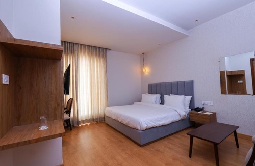 Karnal Hotel | Rahat