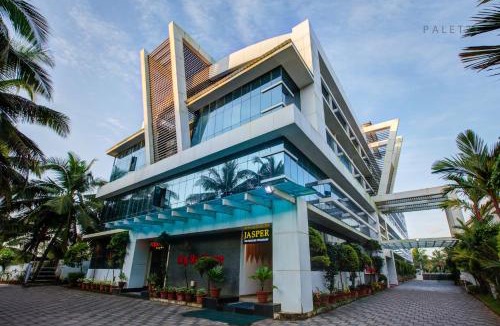 Hosdurg Hotel | Raj Residency