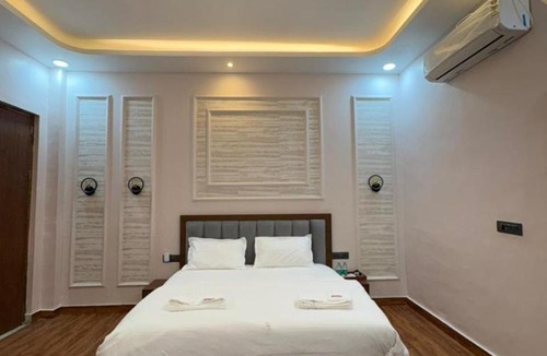 Orai Hotel | Rajpal Hotels