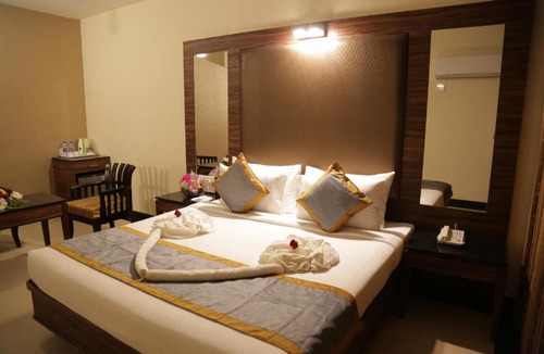 Vellore Hotel | Rangalaya Royal