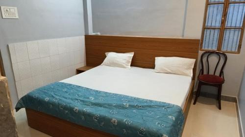 Mahmoorganj House | Rasna Guest house