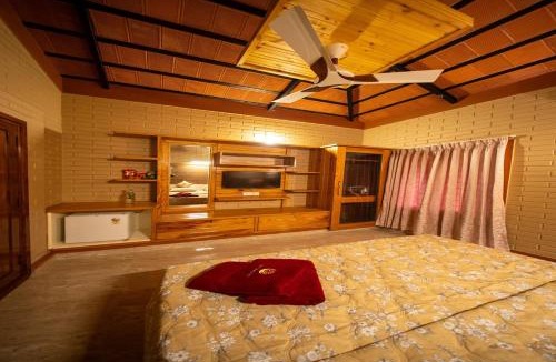 Denkanikota Hotel | Resotree