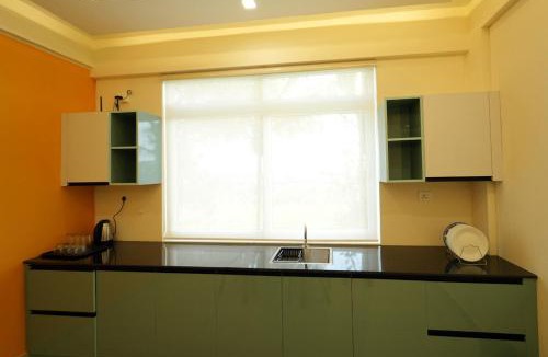 Sulthan Bathery Hotel | Revoura Heights Apartments