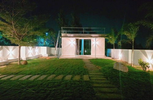 Malur Cottage | Rewind by Nestora Homes (Private luxury cottage)
