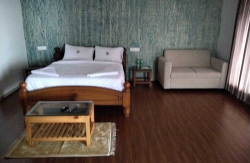 Yercaud Hotel | Richmount Natural Resort Private Limited