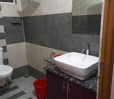 Erattupetta Hotel | Rieva Residency