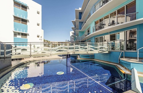 Kings Beach Apartment | Rolling Surf Resort