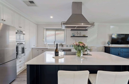 Goolwa House | Rose Cottage 3B Hutchinson St Goolwa
