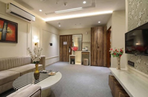 Meerut Hotel | Royal 9 Hotel And Banquet