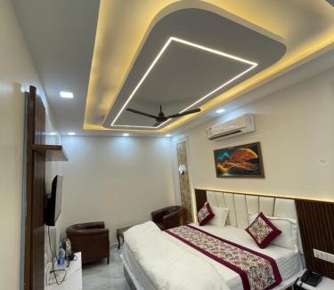 New Delhi Hotel | Royal guest house