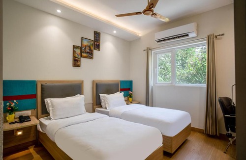 DLF Phase 3 Hotel | Royal orbit Hotel