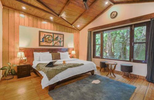 Bhimtal Villa | SaffronStays Zephyr